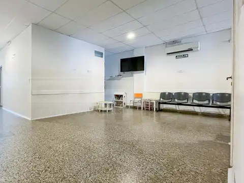 Local en Venta en Olivos Maipú/Uzal, USD 435.000