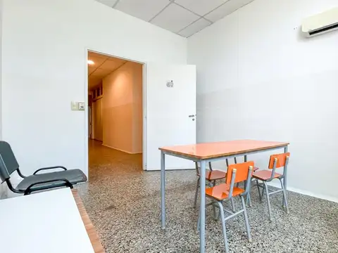 Local en Venta en Olivos Maipú/Uzal, USD 435.000