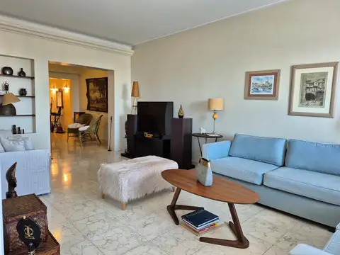 Departamento en Venta con 1 cochera