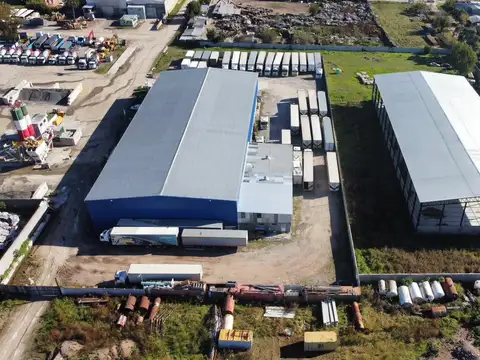 Depósito Clase A en Garín, Pdo. de Escobar – 2.650 m², Altura 12 m, Playa 3.700 m²