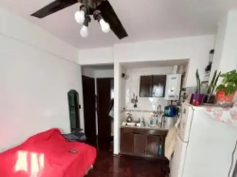 VENTA 1 AMBIENTE AL FRENTE.SARMIENTO 2900