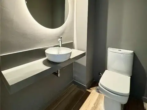 Arcos 1500, Piso 8