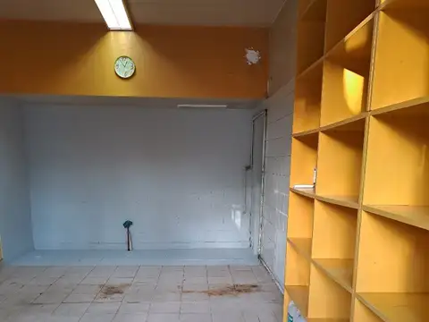 Local en Alquiler en Martínez, $ 850.000