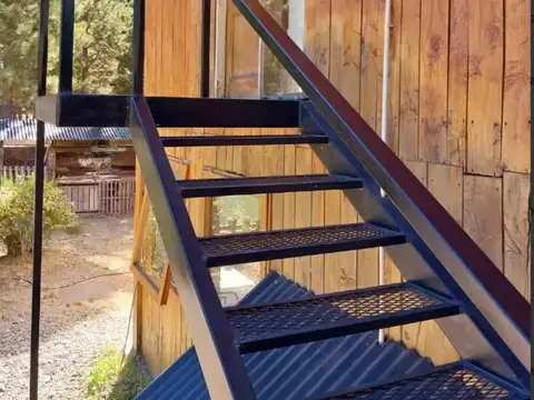 Hostería Paralelo 42° Lodge. Comarca Andina, Cercano A La Trochita