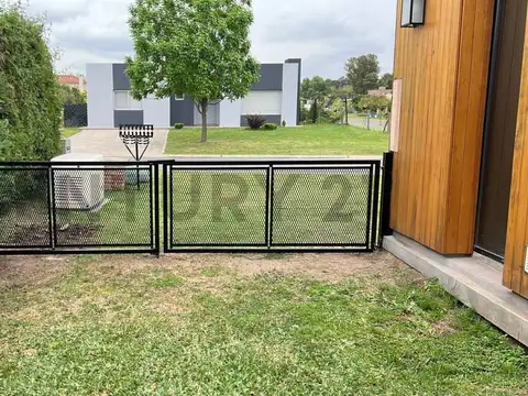 Casa en Venta en Santa Juana, USD 270.000