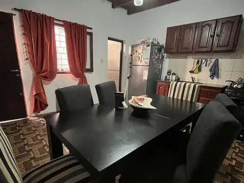 Depto Tipo Casa en Venta con 1 cocheras