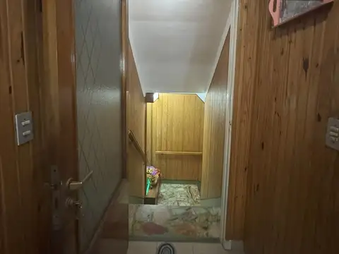 Depto Tipo Casa en Venta 60 años