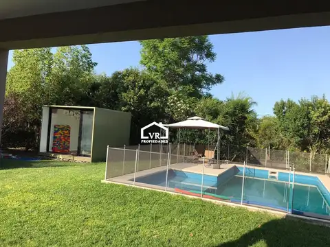 Casa  en Alquiler en Sausalito, Pilar, G.B.A. Zona Norte