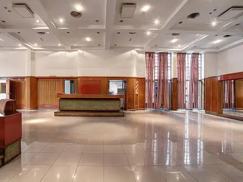 Av. Velez Sársfield al 1600