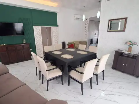 Casa 4 ambientes con 3 baños