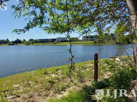 Casa en Alquiler en San Matias, USD 2.700