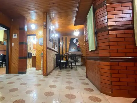 Depto Tipo Casa en Venta con 1 cocheras