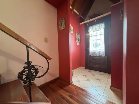 Depto Tipo Casa en Venta en Luis Guillon, USD 135.000