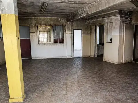 Casa 4 ambientes con 4 baños