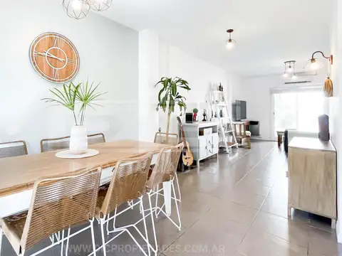 Casa en Venta en Olivos Uzal / Panamericana, USD 239.000