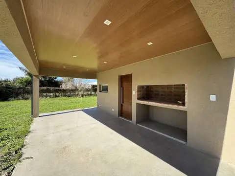 Casa en Alquiler de 2 dormitorios