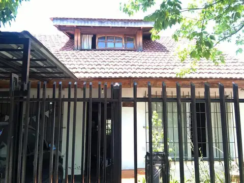 VENTA CASA 4 AMBIENTES - JOSE C PAZ