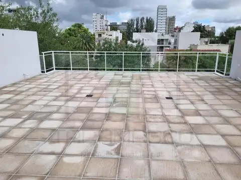 VENTA PH 2 AMB FRENTE C/TOILETTE Y TERRAZA EN VILLA DEVOTO