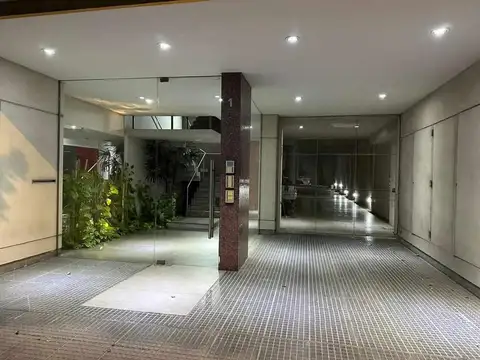 Felipe Vallese 1900, Piso 2°