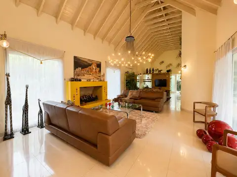 Casa en Venta en Santa Maria De Los Olivos, USD 478.000