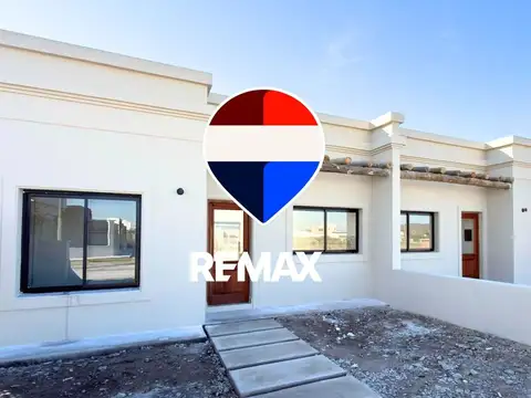 CASA VENTA EKO DISTRITO CERRILLOS C/COCHERA ASADOR