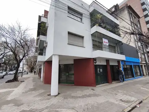 ROSARIO Alquiler de departamento de 3 dormitorios al frente en Pichincha BALCON rosario