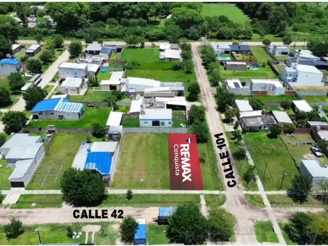 Se vende Terreno / Esquina-B° Nazareth-Reconquista