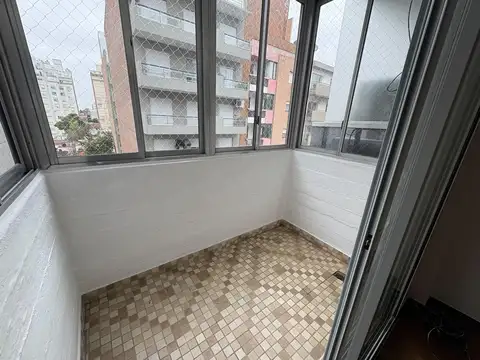 Departamento en Alquiler en Martín, $ 600.000