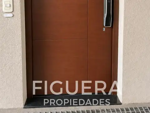 Depto Tipo Casa en Venta de 4 ambientes