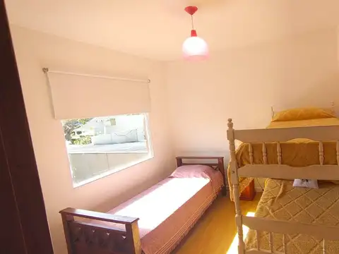 Casa 2 Dormitorios en Venta en Dolores, con Plieta