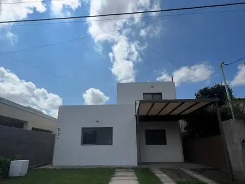 CASA EN VENTA BARRIO PARAISO I