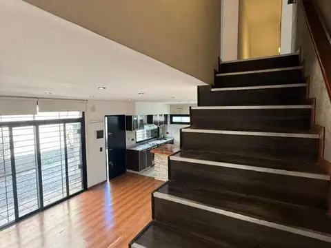 Casa en Alquiler en Munro, $ 1.400.000