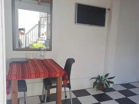 Depto Tipo Casa en Venta en Parque Chacabuco, USD 140.000