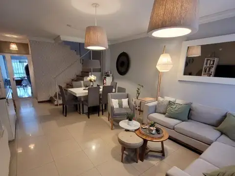 Casa en Venta en Olivos, USD 329.000
