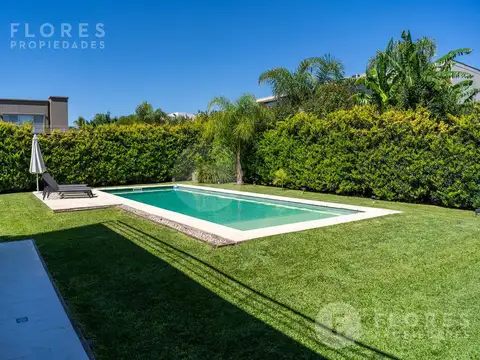 Casa en Venta, 7 ambientes, 4 dormitorios - La Lomada De Pilar, Pilar