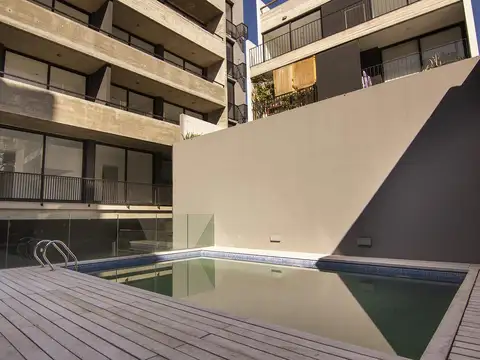 Monoambiente en venta al frente. Amplio y moderno en Villa Urquiza