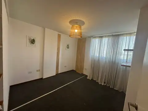 Oficina en Alquiler 35 años