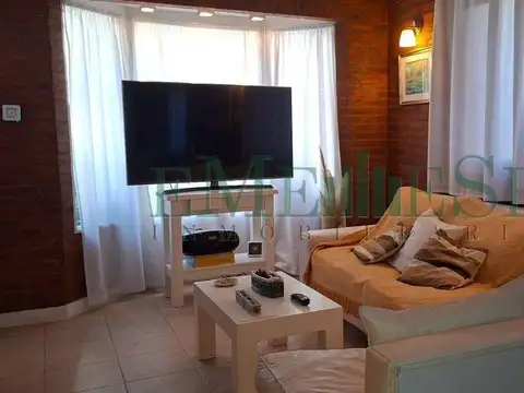 Departamento 5 ambientes con 3 baños