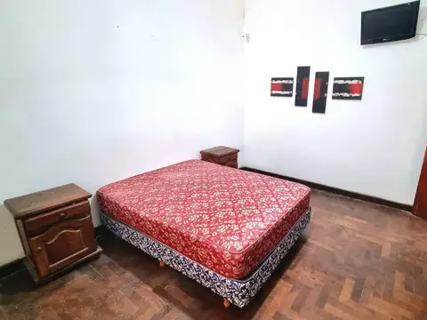 Depto Tipo Casa en Venta 40 años