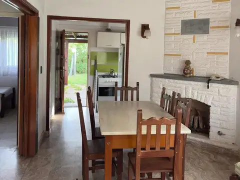 VENTA CASA PINAMAR OSTENDE 260 M2. APTO CRÉDITO