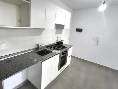 Departamento en Alquiler en República De La Sexta, $ 650.000