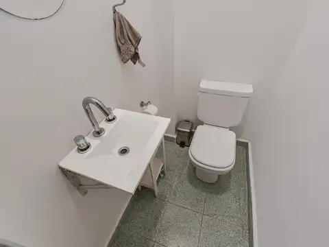 Depto Tipo Casa 3 ambientes con 2 baños