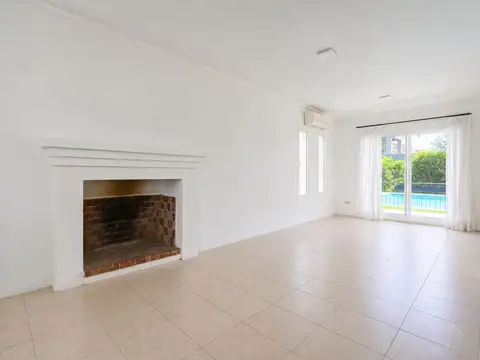 Casa en Alquiler en Pilar del Este - Los Jazmines, USD 1.300