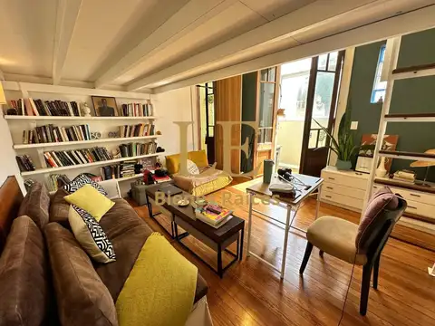 Depto Tipo Casa en Venta de 3 ambientes