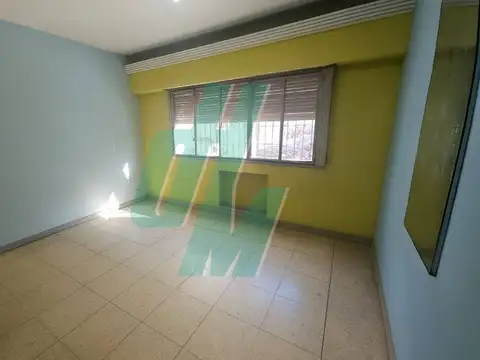 Departamento en Venta en Flores Sur, USD 172.500