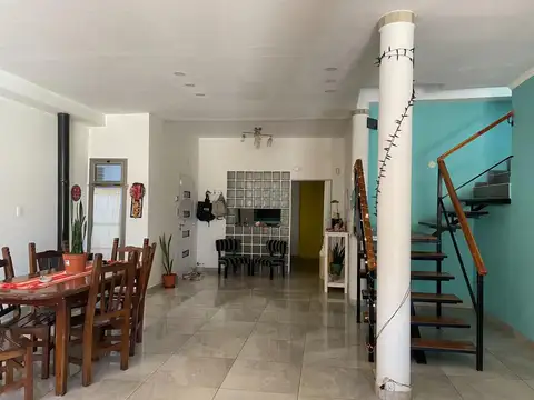 Casa en Venta en Campana, USD 300.000