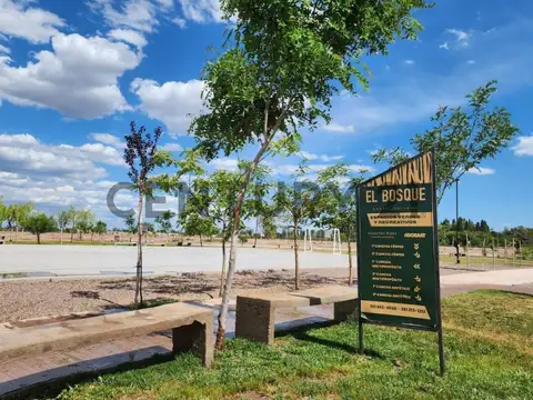 Centry21Lopez Vende Lote en el B° El Bosque