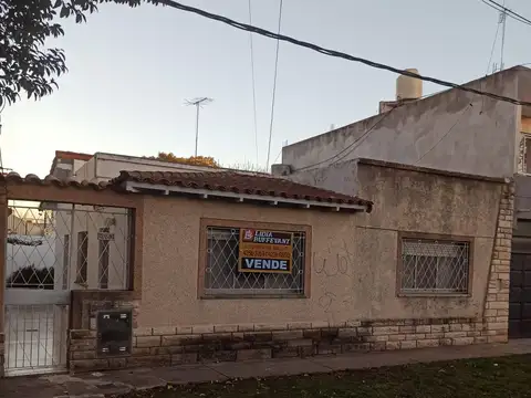 Casa en Venta Berazategui Centro