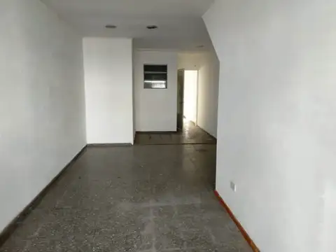 Belgrano 626 , Piso 0