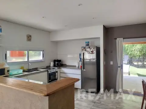 Casa en Alquiler Temporal con 2 cocheras